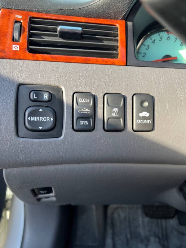 2006 Toyota Camry Solara SE V6