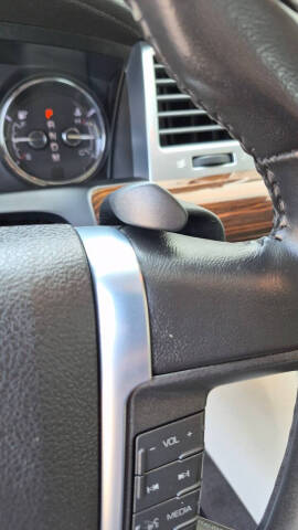2012 Lincoln MKS