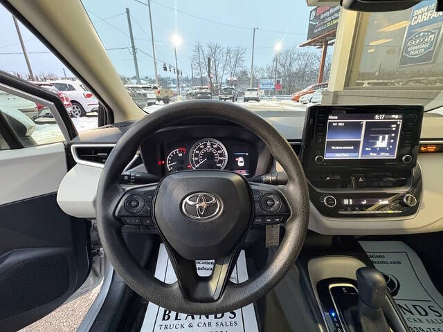 2022 Toyota Corolla LE