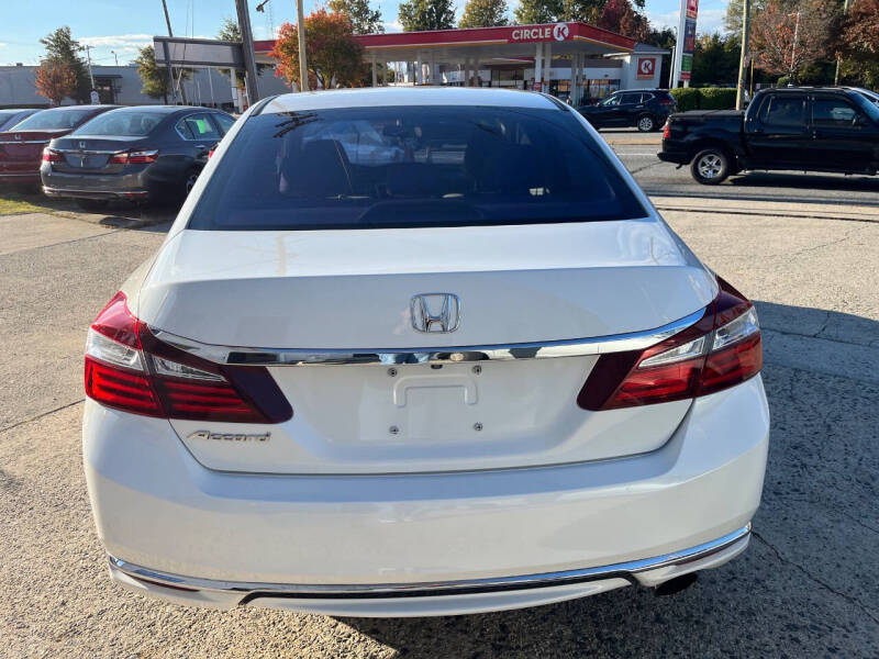 2017 Honda Accord LX