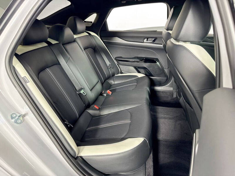 2025 Kia K5