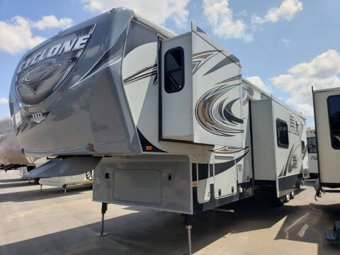 2013 Heartland Cyclone 3800