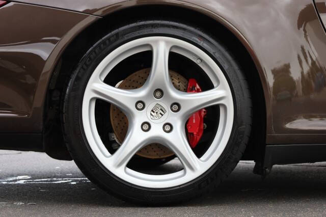 2011 Porsche 911 Carrera 4S