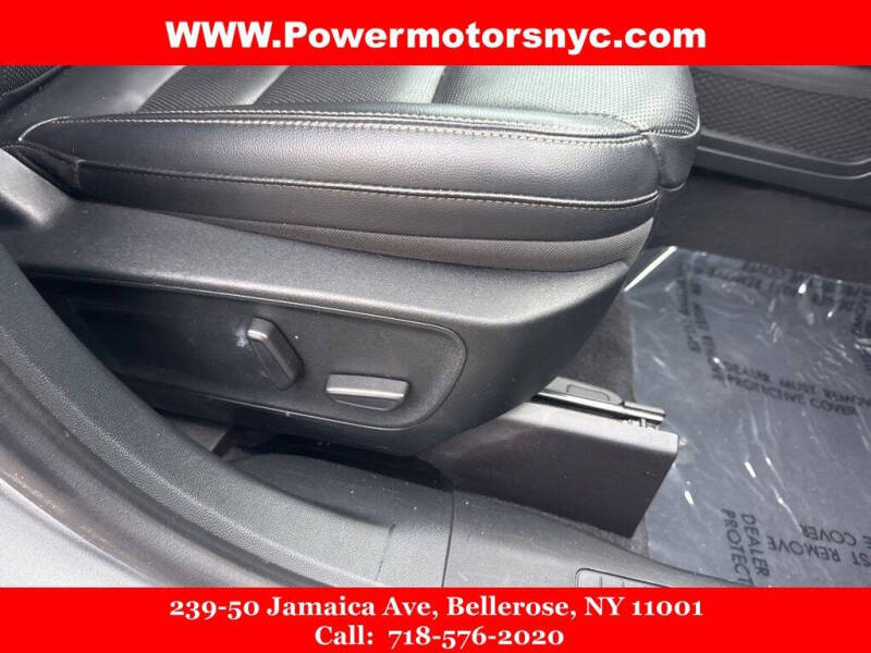 2021 Ford Escape Titanium