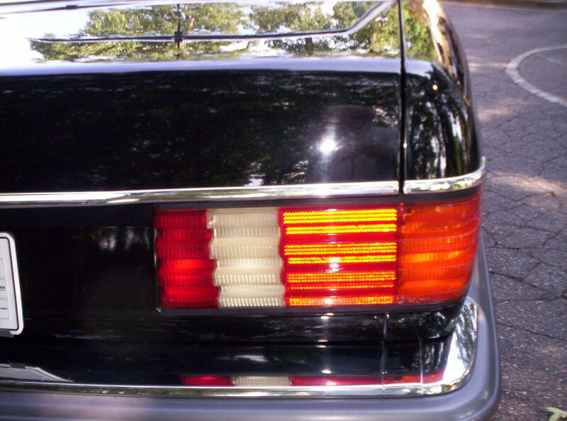 1991 Mercedes-Benz 560-Class 560 SEC