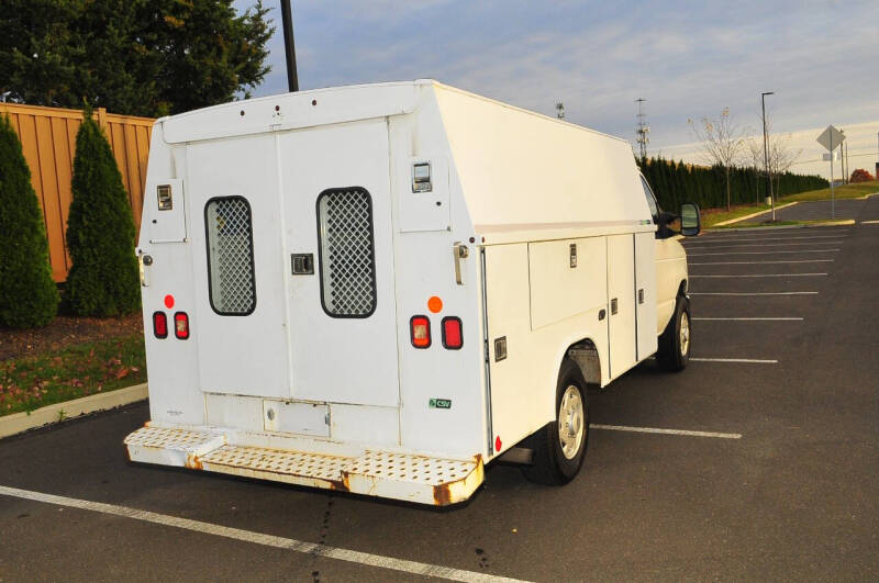 2012 Ford E-Series E-350 SD