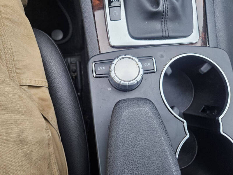 2012 Mercedes-Benz C-Class C 300 Luxury 4MATIC