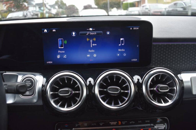 2024 Mercedes-Benz GLB GLB 250