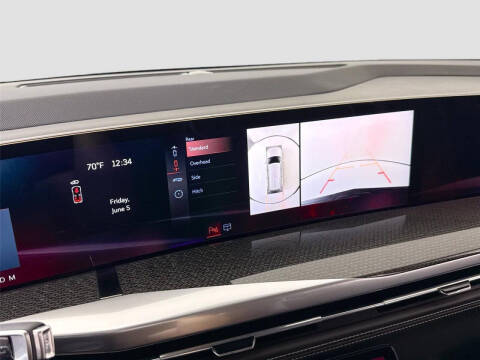 2025 Cadillac Escalade-V