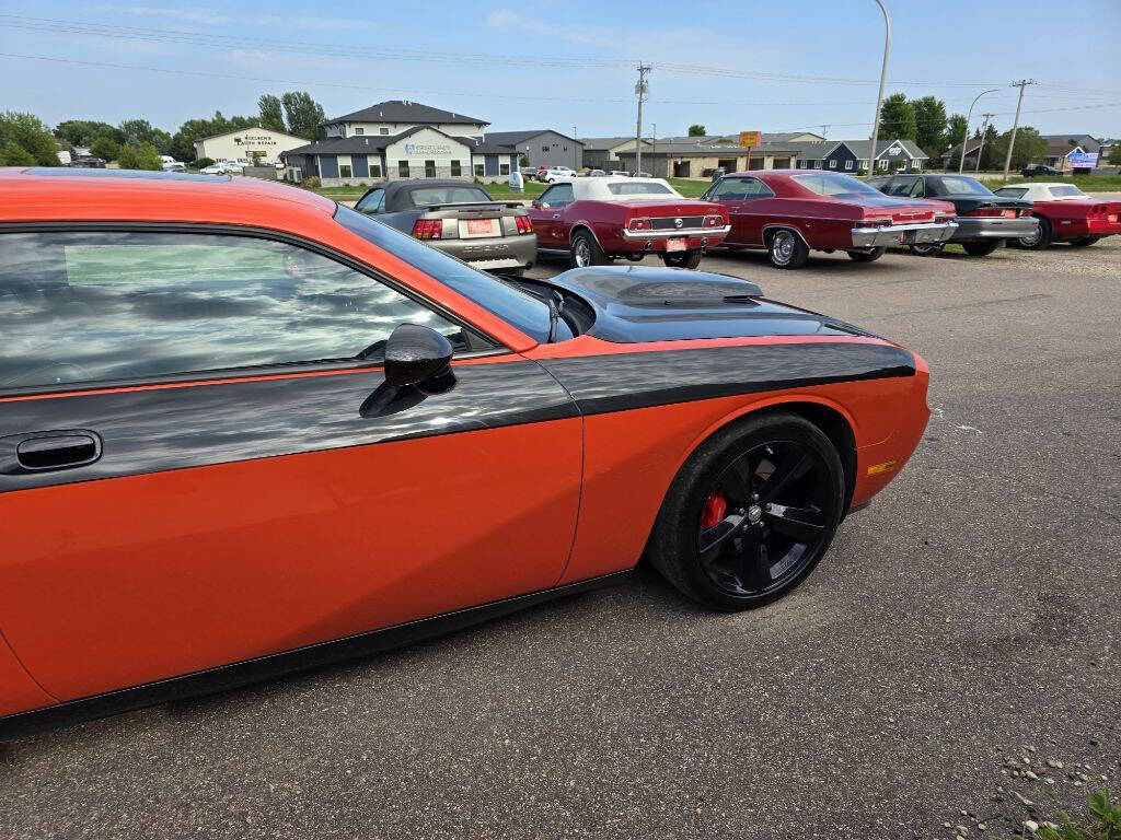 2009 Dodge Challenger 12