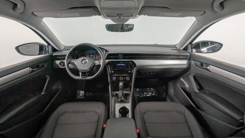 2022 Volkswagen Passat SE