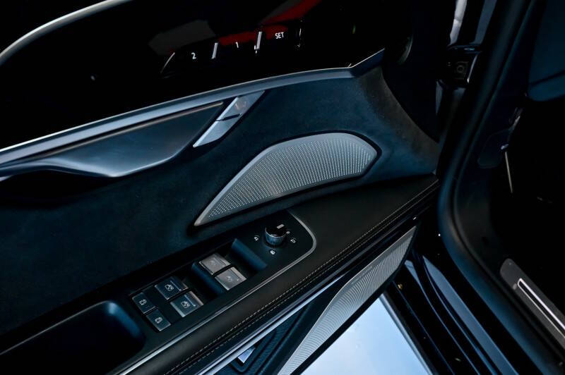 2022 Audi S8 4.0T quattro