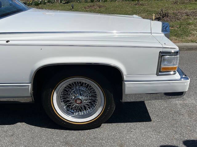 1991 Cadillac Brougham