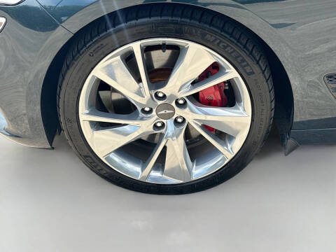 2023 Genesis G70