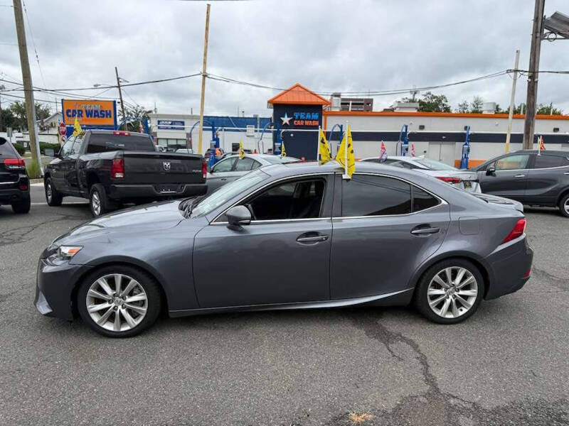 2016 Lexus IS 300