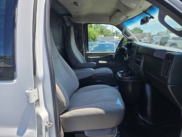 2016 Chevrolet Express 2500