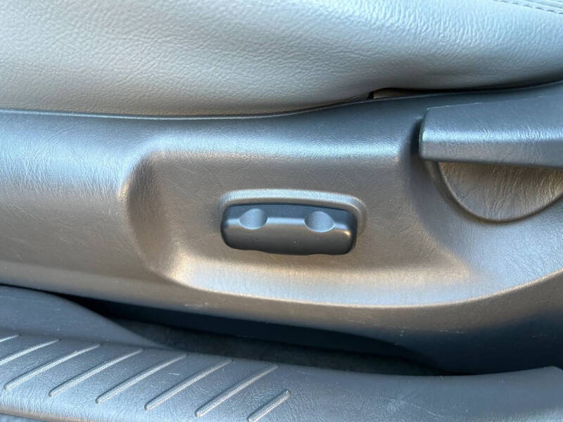 2005 Ford Escape XLT