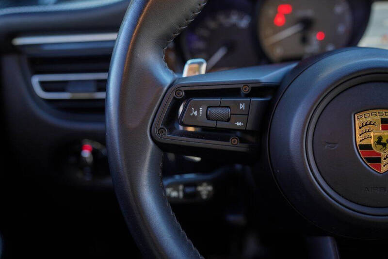 2023 Porsche Macan S