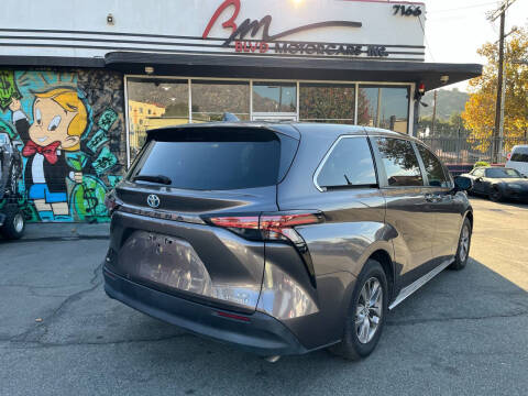 2021 Toyota Sienna LE 8-Passenger