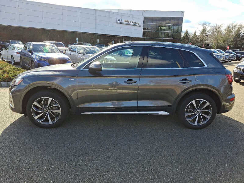 2022 Audi Q5 quattro S line Premium 45 TFSI