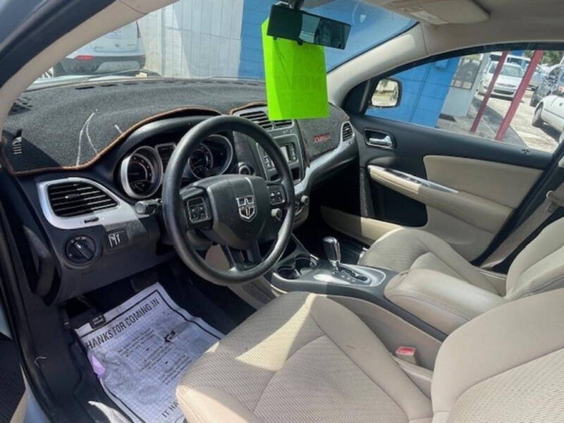 2013 Dodge Journey SE