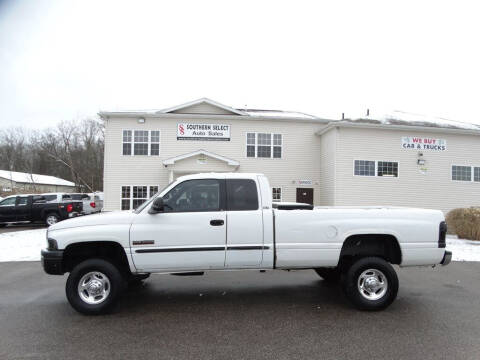 2001 Dodge Ram 2500 for sale at SOUTHERN SELECT AUTO SALES in Medina OH