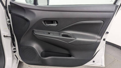 2024 Nissan Versa SV