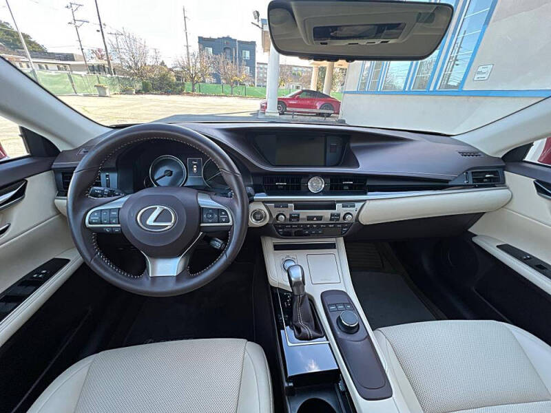 2016 Lexus ES 350