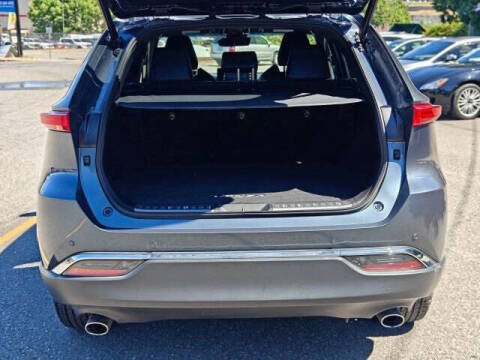 2021 Toyota Venza XLE