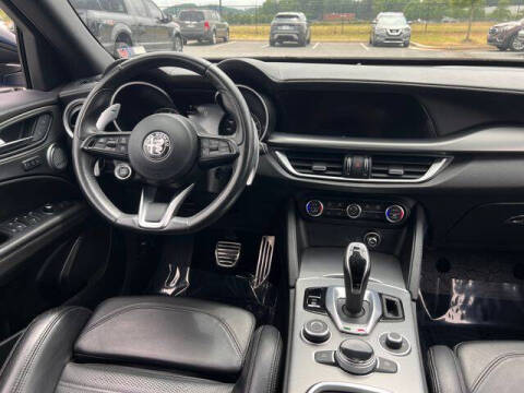 2022 Alfa Romeo Stelvio Veloce