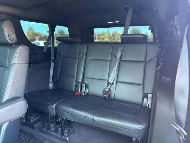 2023 Cadillac Escalade ESV Luxury