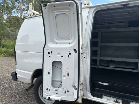 2011 Ford E-Series E-150