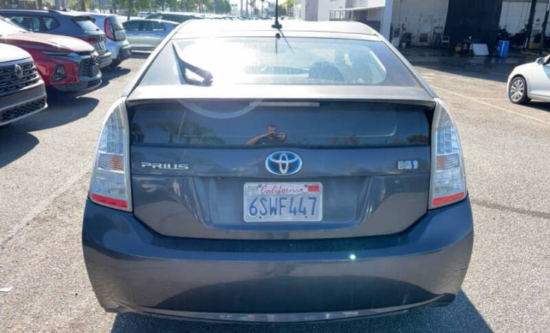 2011 Toyota Prius Two