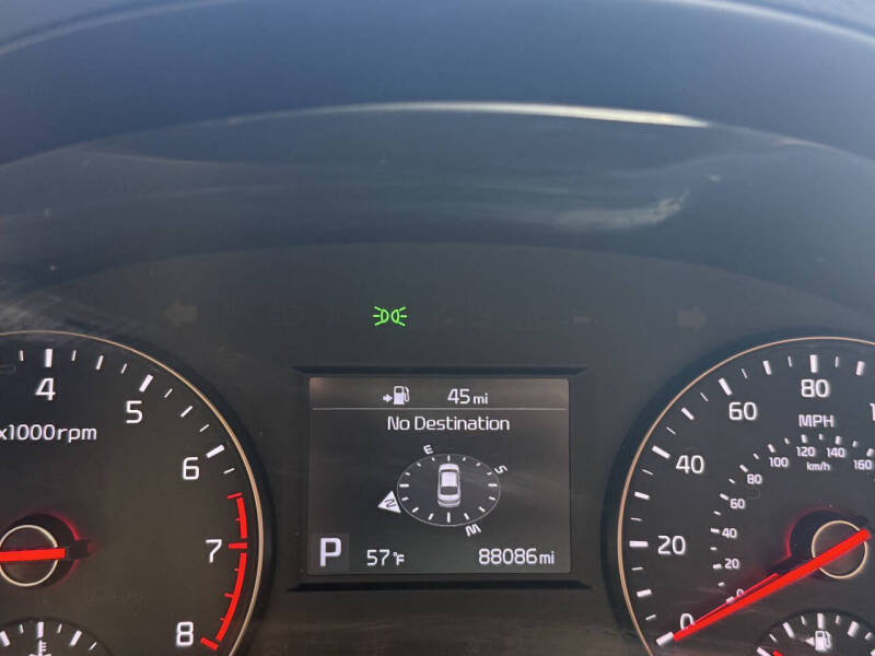 2017 Kia Cadenza Premium