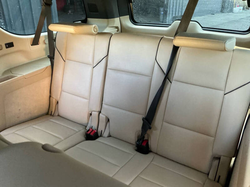 2022 Cadillac Escalade ESV Premium Luxury