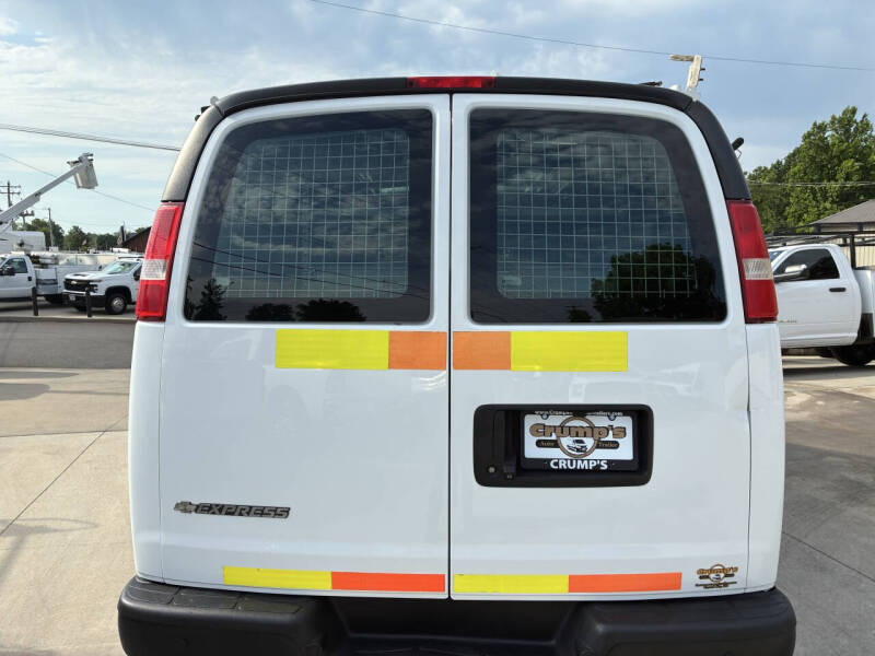 2017 Chevrolet Express 2500