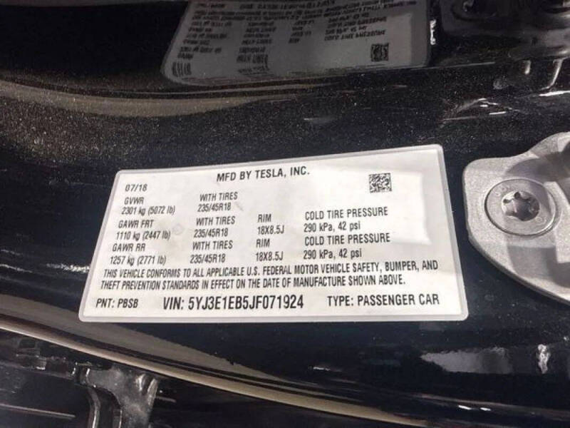 2018 Tesla Model 3 Performance