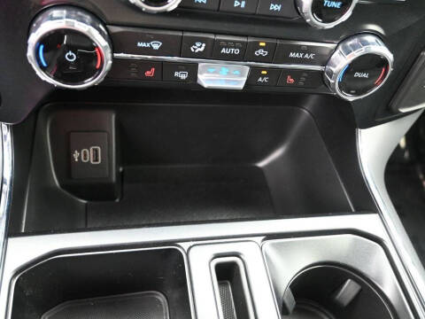 2025 Ford F-150 Lightning XLT