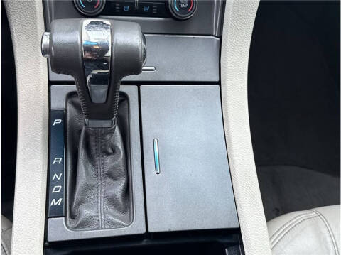 2011 Ford Taurus SEL