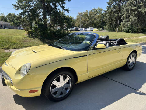 2002 Ford Thunderbird Deluxe