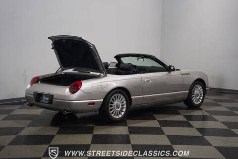 2004 Ford Thunderbird Deluxe