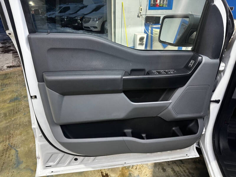 2022 Ford F-150 Lightning Pro