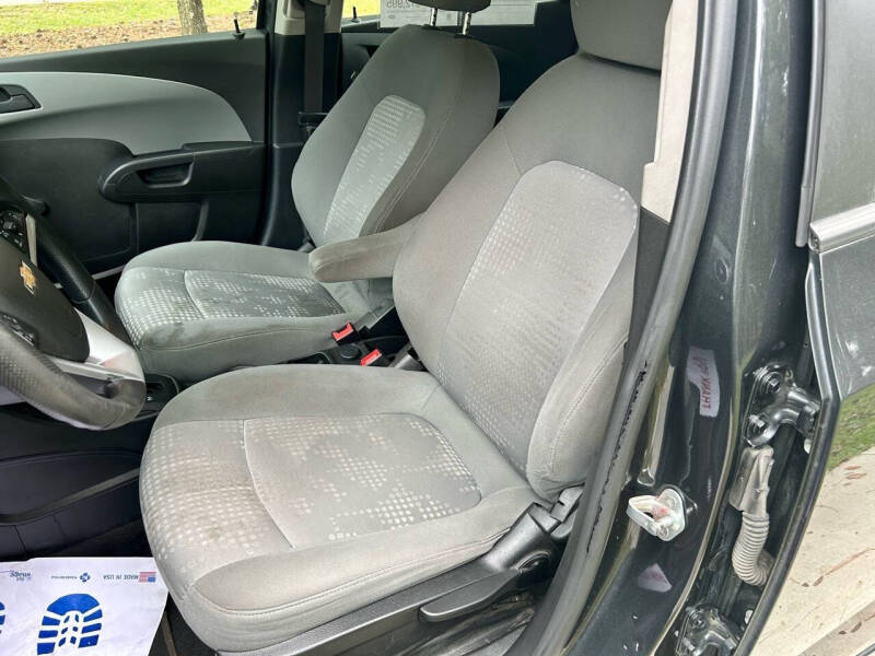 2020 Chevrolet Sonic LT