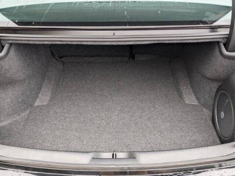 2023 Chrysler 300 S V8