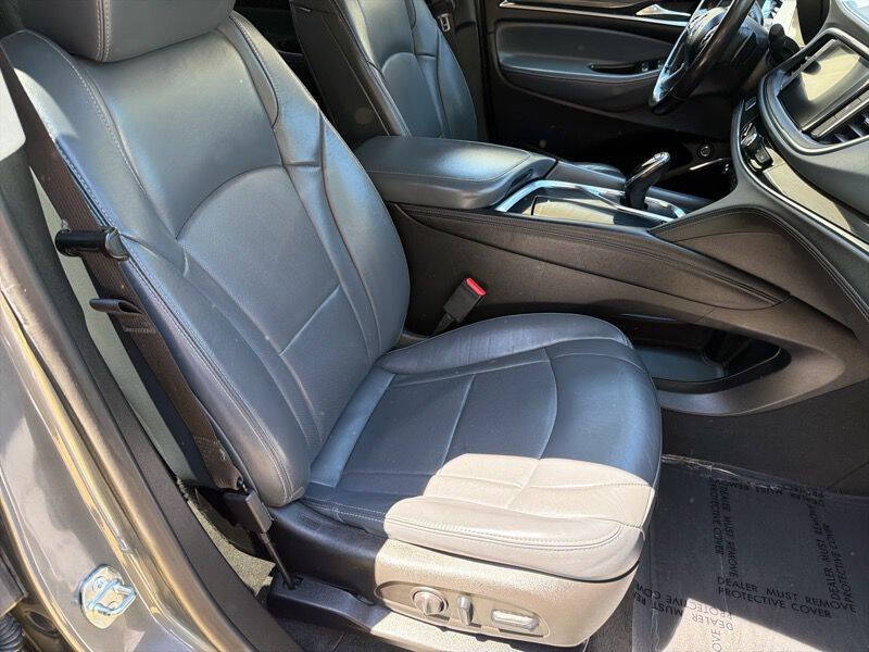 2019 Buick Enclave Essence