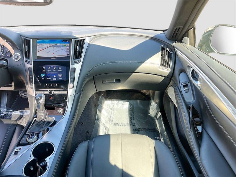 2019 Infiniti Q60 3.0T Luxe