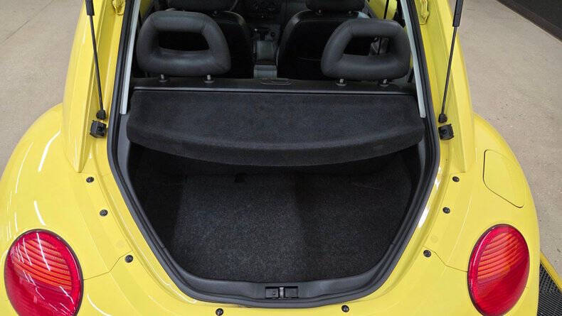 2000 Volkswagen New Beetle GLS