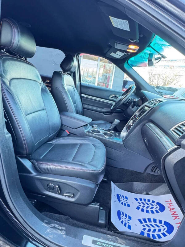 2016 Ford Explorer Sport