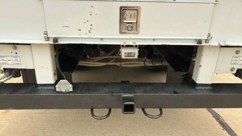 2020 Freightliner M2 106