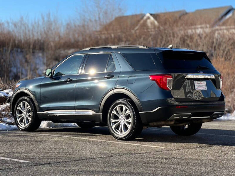 2022 Ford Explorer XLT